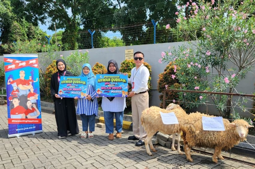 JNE Medan Hadiahkan Hewan Kurban Untuk Insan Media, Pererat Silaturahmi dan Semangat Berbagi