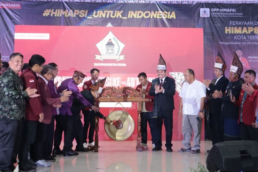 Hadiri Dies Natalis HIMAPSI, Wali Kota Tebing Tinggi Ungkap Mahasiswa dan Pemuda Mitra Strategis Pembangunan