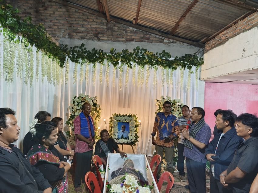 Maruli Siahaan Melayat Ke Rumah Anggota PPSD Siahaan Sektor 52 Helvetia