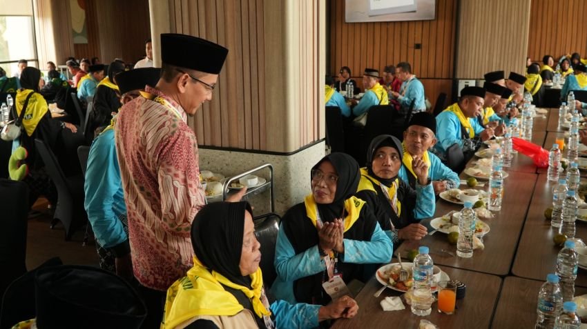 DPD RI Tinjau Alur Keberangkatan di Embarkasi YIA Pastikan Jemaah Haji Nyaman