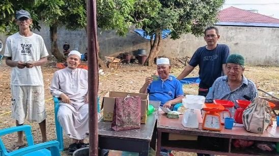 BKM Masjid Al Ikhlas Komplek Bulog Sumut Sembelih Hewan Kurban 8 Ekor Lembu dan 17 Ekor Kambing