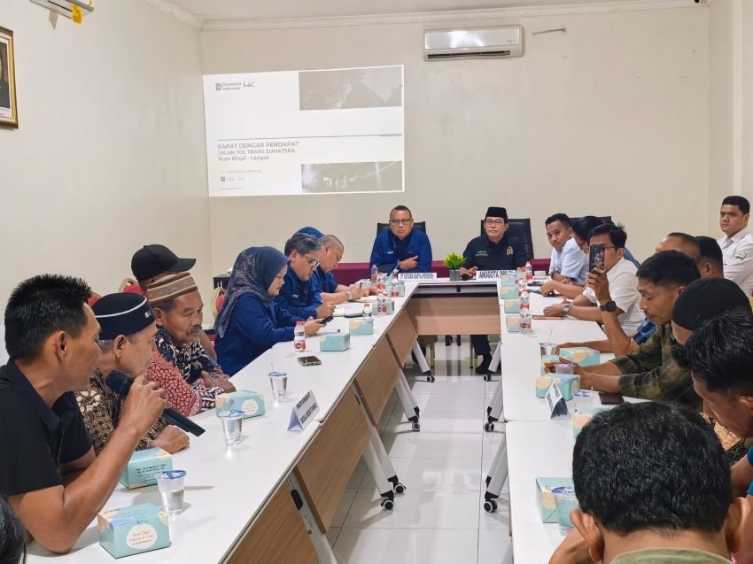 Penrad Siagian Pimpin RDP Ganti Rugi Lahan Tol di Langkat, 120 Bidang Tanah Warga Belum Dibayar Sejak 2019