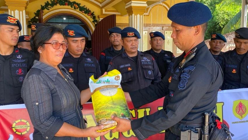 Minggu Kasih Brimob Sumut di Pematang Siantar, Pererat Kebersamaan Melalui Bakti Sosial
