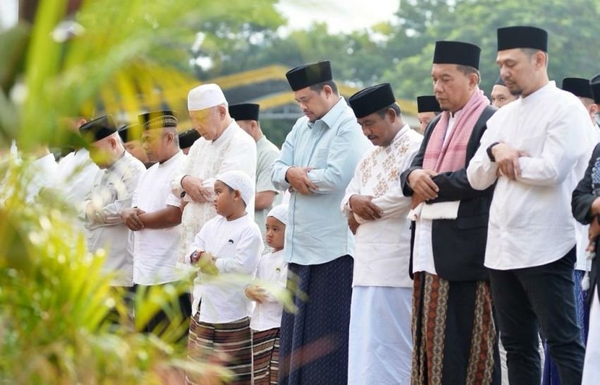 Dihadiri Gubsu : Pemko Binjai Gelar Salat Iduladha 1447 H di Lapangan Merdeka