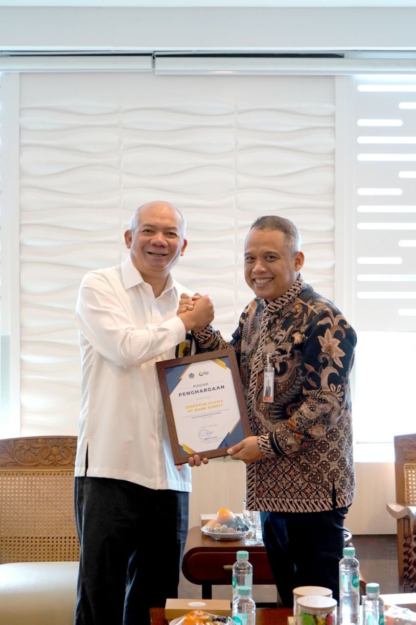 Bank Sumut Raih Taxpayer Award dari DJP, Tegaskan Komitmen Perkuat Layanan Pajak Digital bagi Masyarakat