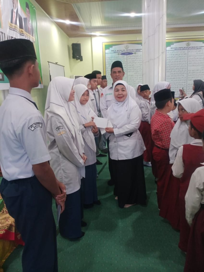 Salurkan UPZ, Kemenag Medan : Semoga Bantuan Ini Dapat Meringankan Beban dan Membangun ke Kompakan