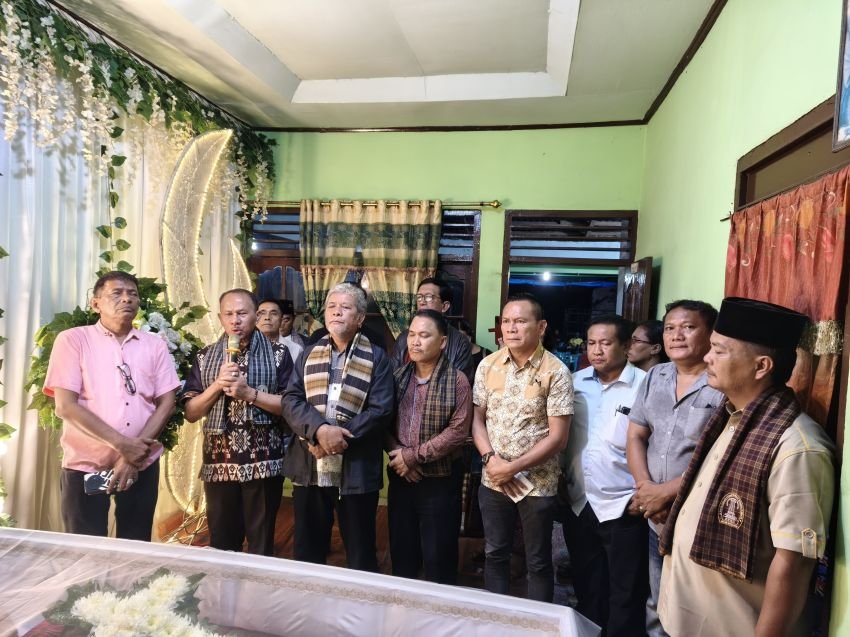 Maruli Siahaan Kunjungan Sosial Kerumah Duka Anggota PPSD Siahaan Sektor 3 Medan