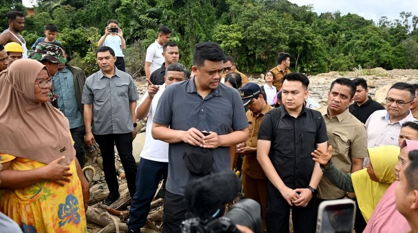 Respons Cepat Bobby Nasution Pastikan Bantuan Pascabencana Tepat Sasaran dan Tekankan Validitas Data di Tapteng