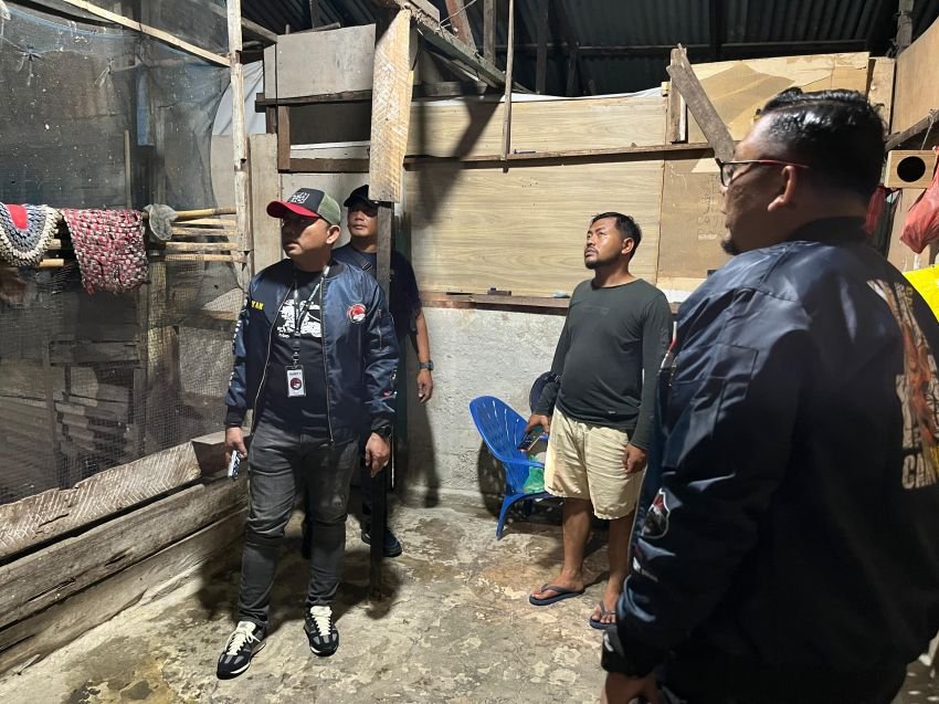 Polrestabes Medan Gerebek Kandang Unggas Disulap Jadi Sarang Narkoba : 3 Pria Diamankan, Sabu Ikut Disita