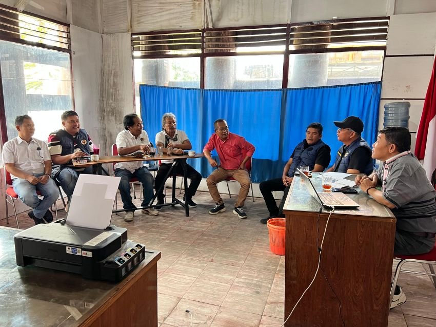 PWI Bonapasogit Diklat Pemanfaatan AI dan ChatGPT Eksplor Wisata Sibandang Muara
