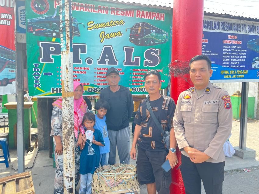 Pelayanan Presisi, Polres Sergai Fasilitasi Pemulangan Pasutri Dan Dua Anaknya ke Jakarta