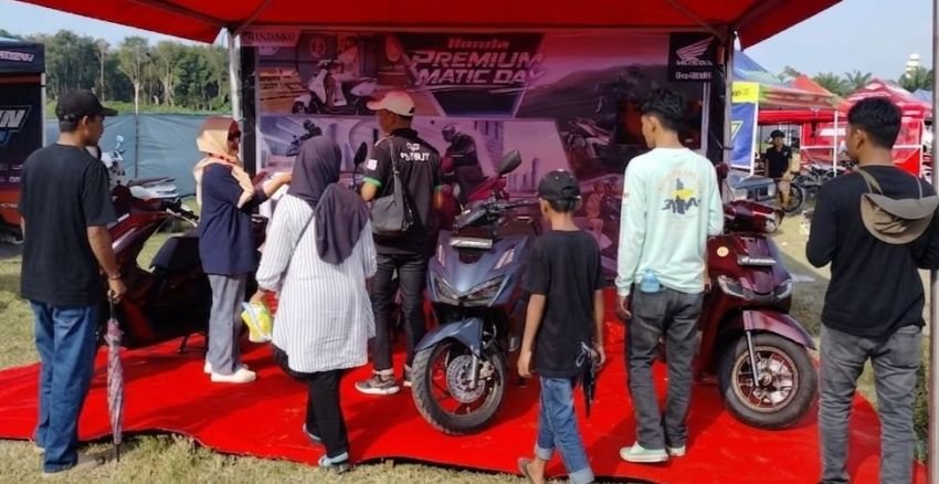 Honda Premium Matic Day Ramaikan Kejurnas Grasstrack Sumatera Putaran 2