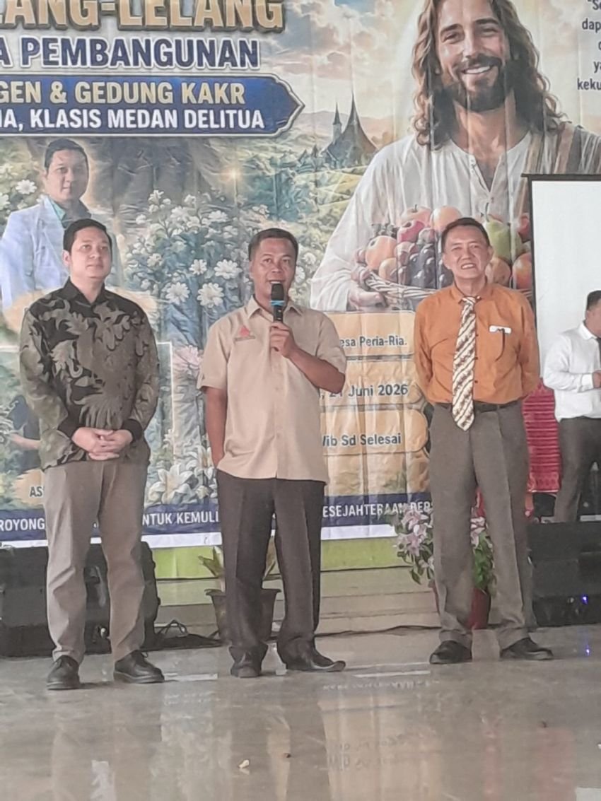 Maruli Siahaan Beri Bantuan Dana Pembangunan GBKP Runggun Peria-Ria Delitua