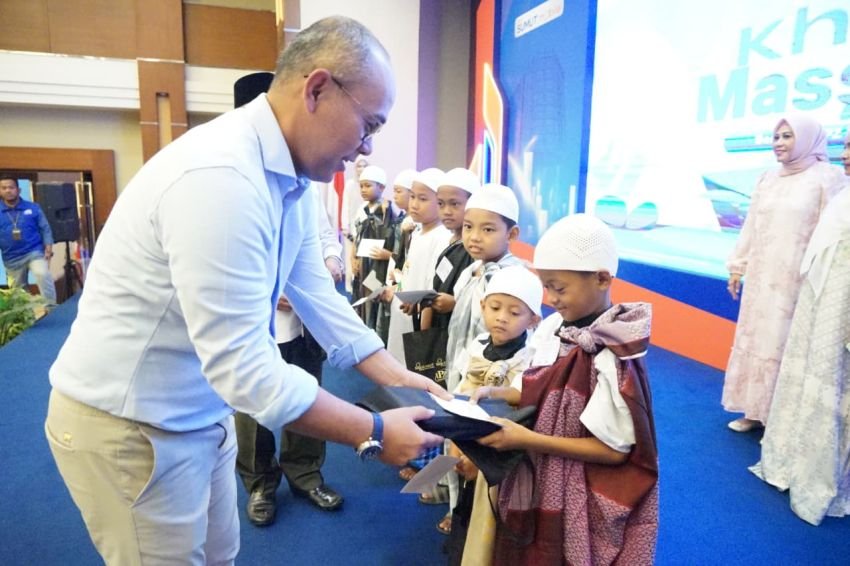 Bank Sumut Salurkan Zakat Pegawai, 100 Anak Ikuti Khitan Massal