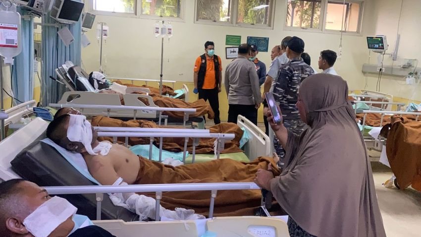 TNI AL Sigap Tangani Insiden Ledakan Kamar Mesin KM Aceh Hebat 2, 14 Taruna Politeknik Pelayaran Malahayati Luka Bakar