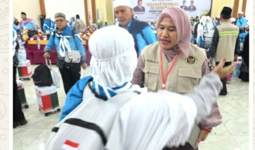 360 Jemaah Kloter 10 Debarkasi Medan Pulang dari Tanah Suci, Kakanwil Tegaskan Haji Mabrur Bukan Sekadar Gelar