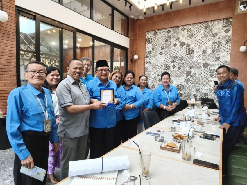 Dr RE Nainggolan: Maruli Sosok Wakil Rakyat yang responsif dan memiliki  komitmen kuat membantu masyarakat dari berbagai latar belakang