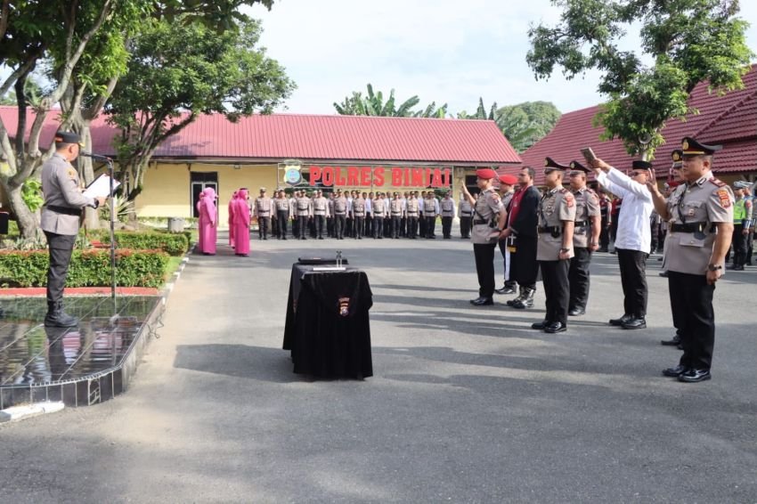 Kapolres Binjai Serah Terimakan Jabatan Kasat Dan Dua Kapolsek  AKP. Hotdiatur Purba  Menjadi Kasat Reskrim