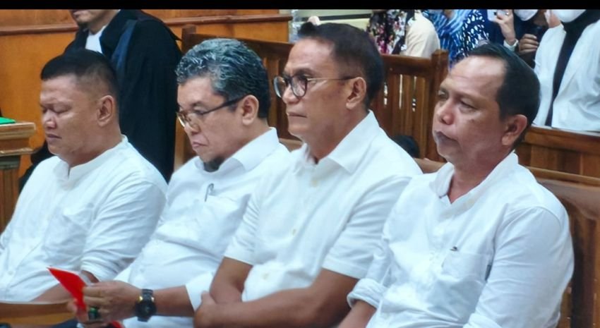 Tangis dan Haru Warnai Pembebasan 4 Terdakwa Kasus PTPN II