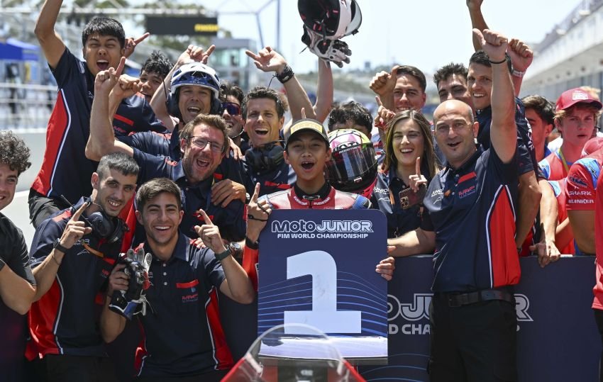 Pebalap Binaan Astra Honda Cetak Sejarah Terkencang di Estoril
