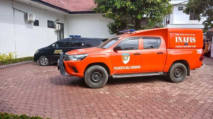 Daun Jendela Kaca Pecah Rumdis Wabup Deli Serdang Diamankan Labfor Polda Sumut