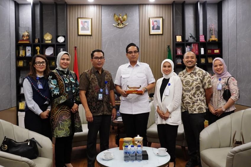 Rico Waas Bahas Potensi Kerja Sama Dengan BJB Untuk Dorong Ekonomi Inklusif