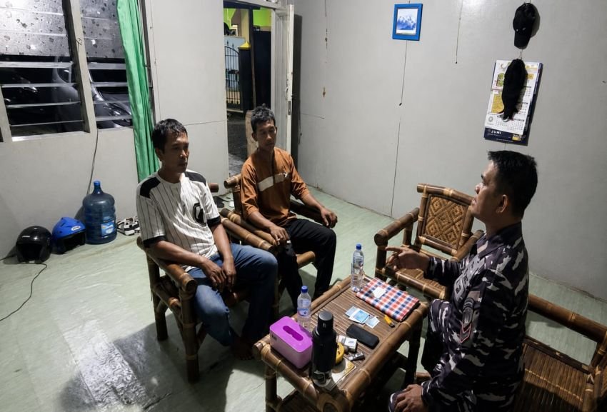 Alami Kerusakan Mesin, TNI-AL Kodaeral I Selamatkan KM Nelayan Teratai GT 6 Terbawa Ombak Sampai Thailand