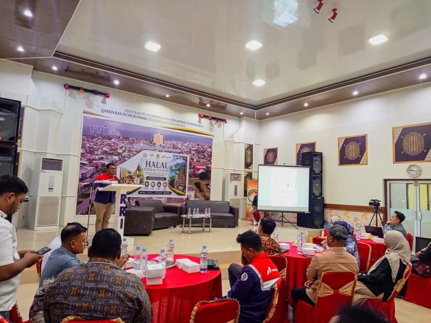 Pertamina Sumbagut bersama GESID Halal Center Perkuat Ekosistem Halal Berkelanjutan melalui Seminar Halal Food & Tourism