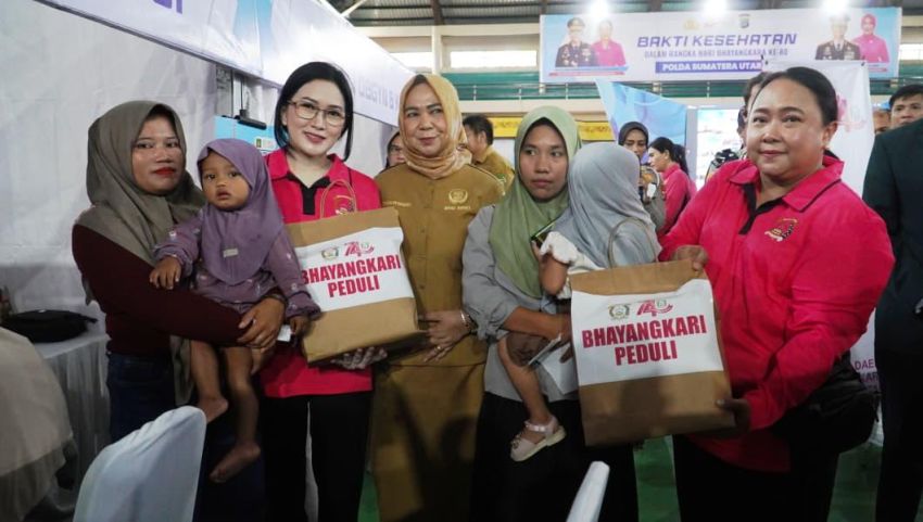 Wabup Tiorita Sambut Bhakti Kesehatan HUT Bhayangkara di Langkat