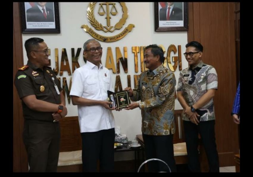 Wali Kota Binjai Bertemu Kejati Sumut Bahas Sinergitas dan Dukungan Hukum Pembangunan