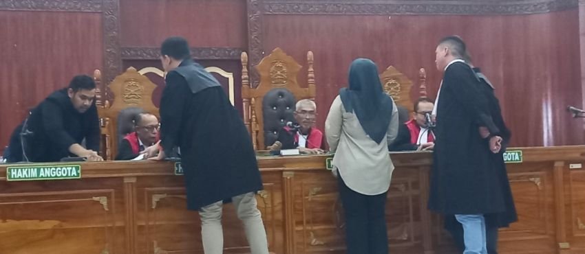 Keaslian Tanda Tangan Mantan Kadisdik Saiful Abdi pada Undangan Bimtek Smartboard Langkat Diragukan