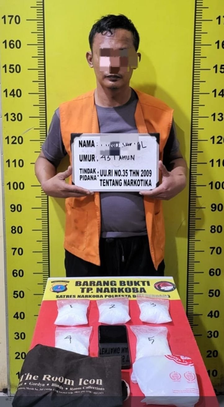 Satres Narkoba Polresta Deli Serdang Bekuk Seorang Pria Simpan Narkoba