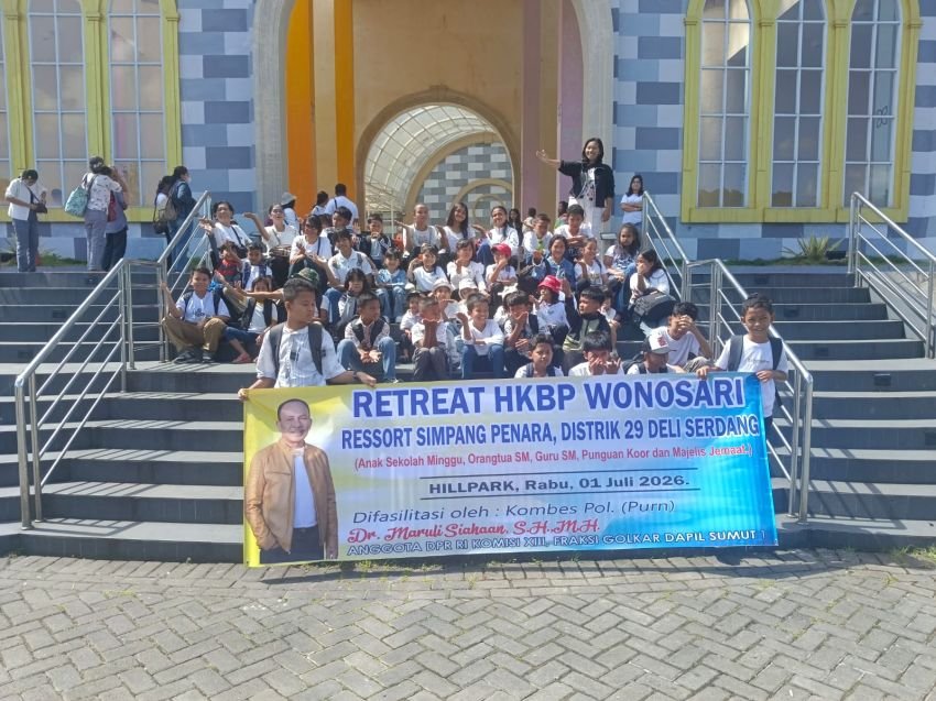 Maruli Siahaan Kembali Berangkatkan Wisata Rohani Anak Sekolah Minggu HKBP Wonosari Tanjung Morawa