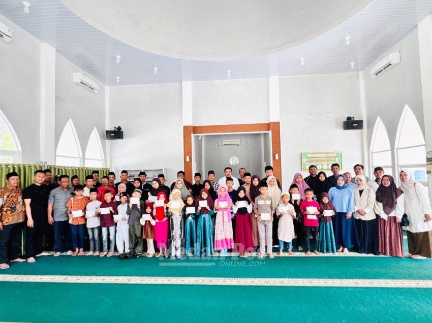 Manager Kebun Silau Dunia Serahkan Santunan kepada 34 Anak Yatim Piatu
