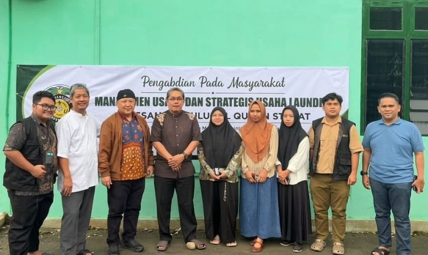 USU Dampingi Pesantren Ulumul Quran Stabat Bangun Usaha Laundry Profesional