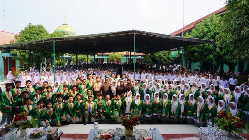 Matamuda MAN 2 Model Medan Mengenal Lebih Dekat Budaya Lingkungan Madrasah