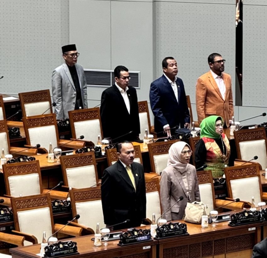 Dr. Maruli Siahaan Hadiri Paripurna DPR RI Bahas Delapan Agenda Strategis, dari Pusat Finansial Internasional hingga Penutupan Masa Persidangan