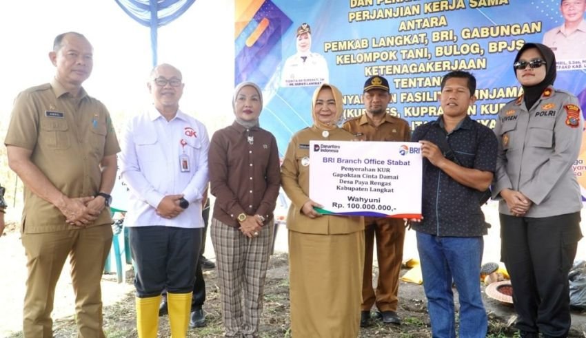 Plt. Bupati Tiorita Pimpin Panen Raya Jagung, Perkuat Swasembada Pangan di Langkat