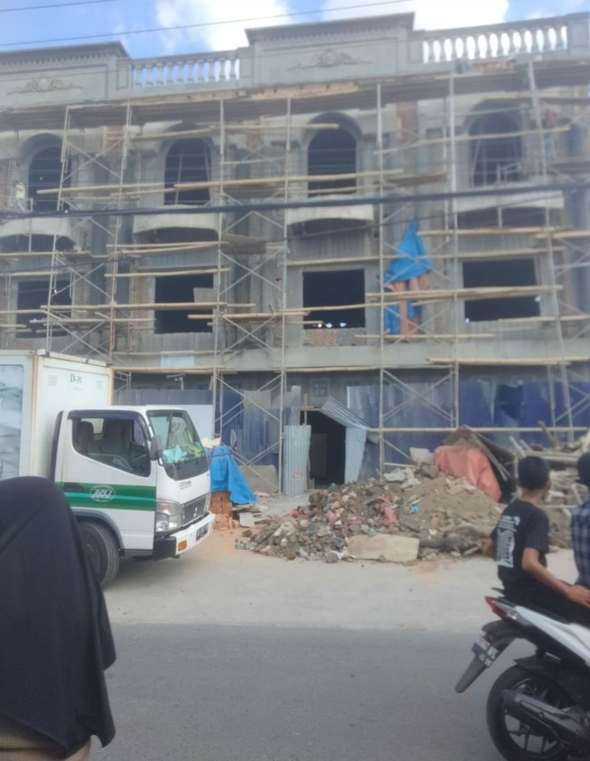 Bah..! Gawat Kali Ah, Bangunan Dijalan Tangkul Ijin 14 Dibangun 28 Unit, Dijalan Budi Utomo 3 Unit 3 Lantai,