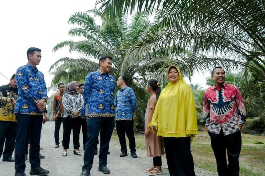 Wabup Sergai : "Pekerjaan Peningkatan Jalan Harus Tepat Waktu dan Bermutu"&nbsp;