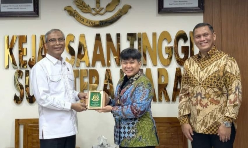 Berkomitmen Kelola Perusahan Bersih Transparan Dan Berintegritas, Direktur INALUM Audiensi Ke Kajatisu*