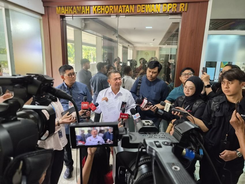 KWP DPR Resmi Laporkan Deddy Sitorus ke MKD usai Tolak Minta Maaf