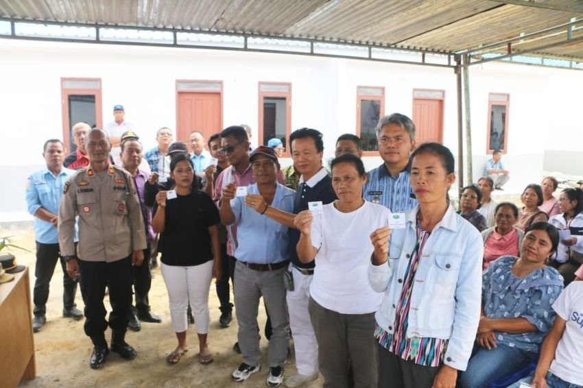 33 KK Terdampak Bencana Adiankoting Terima Bantuan Tahap Kedua&lrm;