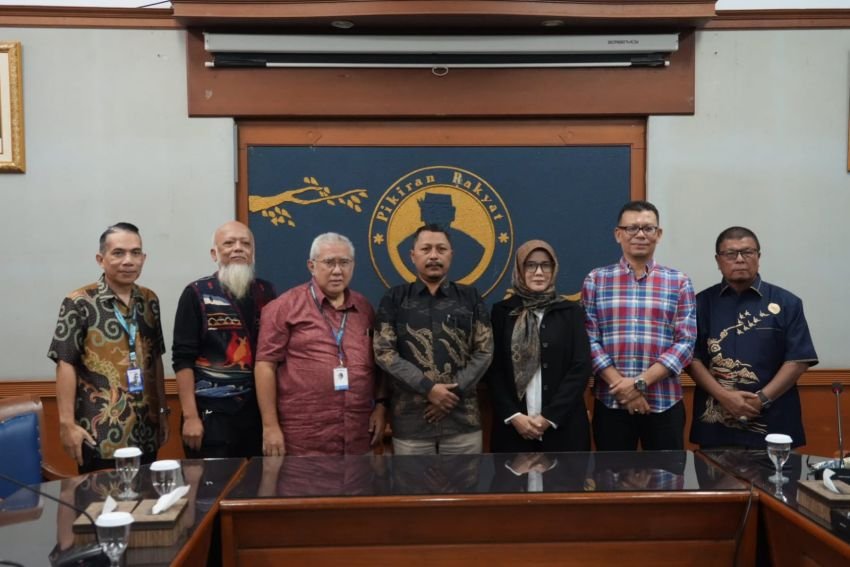 Pikiran Rakyat &ndash; MEDIA ACEH Kolaborasi Bangun Balai Desa Pascabencana di Aceh Tamiang