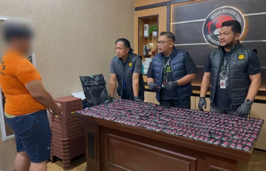 Polrestabes Medan Tangkap Mahasiswa Farmasi Jadi Bandar Narkoba : BB 488 Pod Getar Merek Squid Game