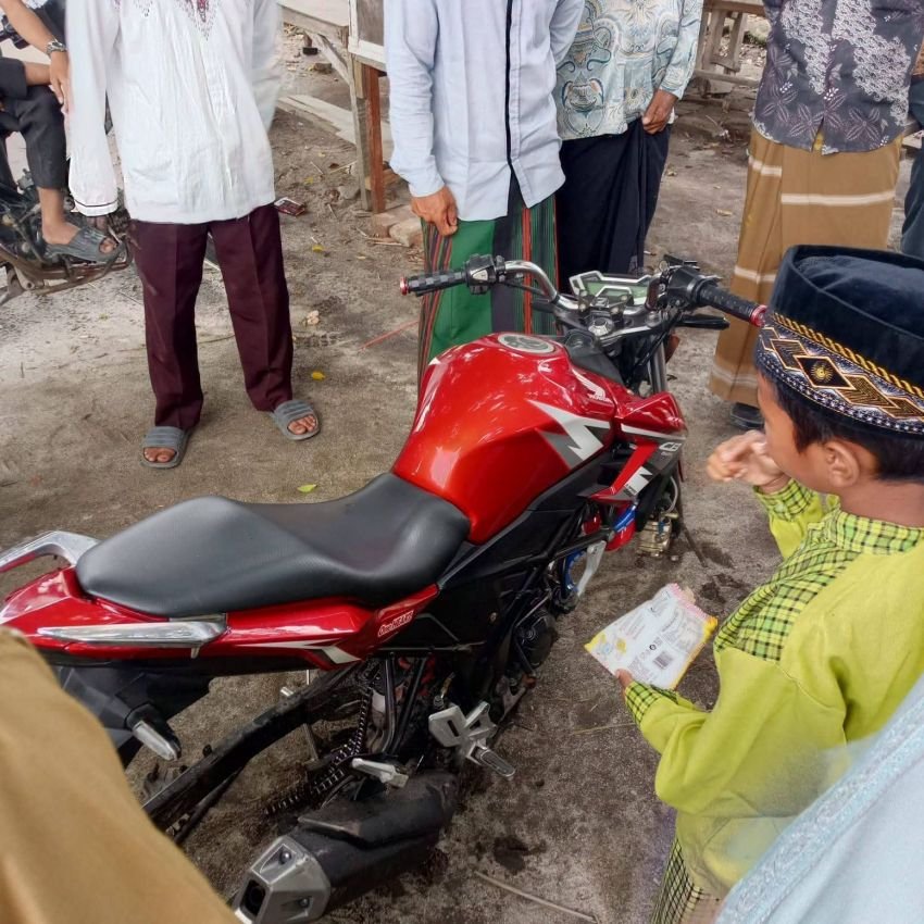 Usai Salat Jumat, Warga Desa Lalang Kehilangan Dua Roda Motor di Parkiran Masjid
