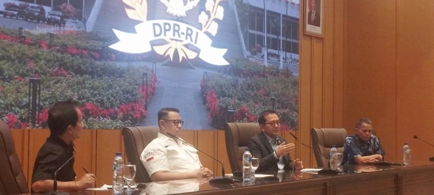 DPR RI Desak Payung Hukum Permanen Usai Komisi Ojol Dipstok Makdimal 8 Persen