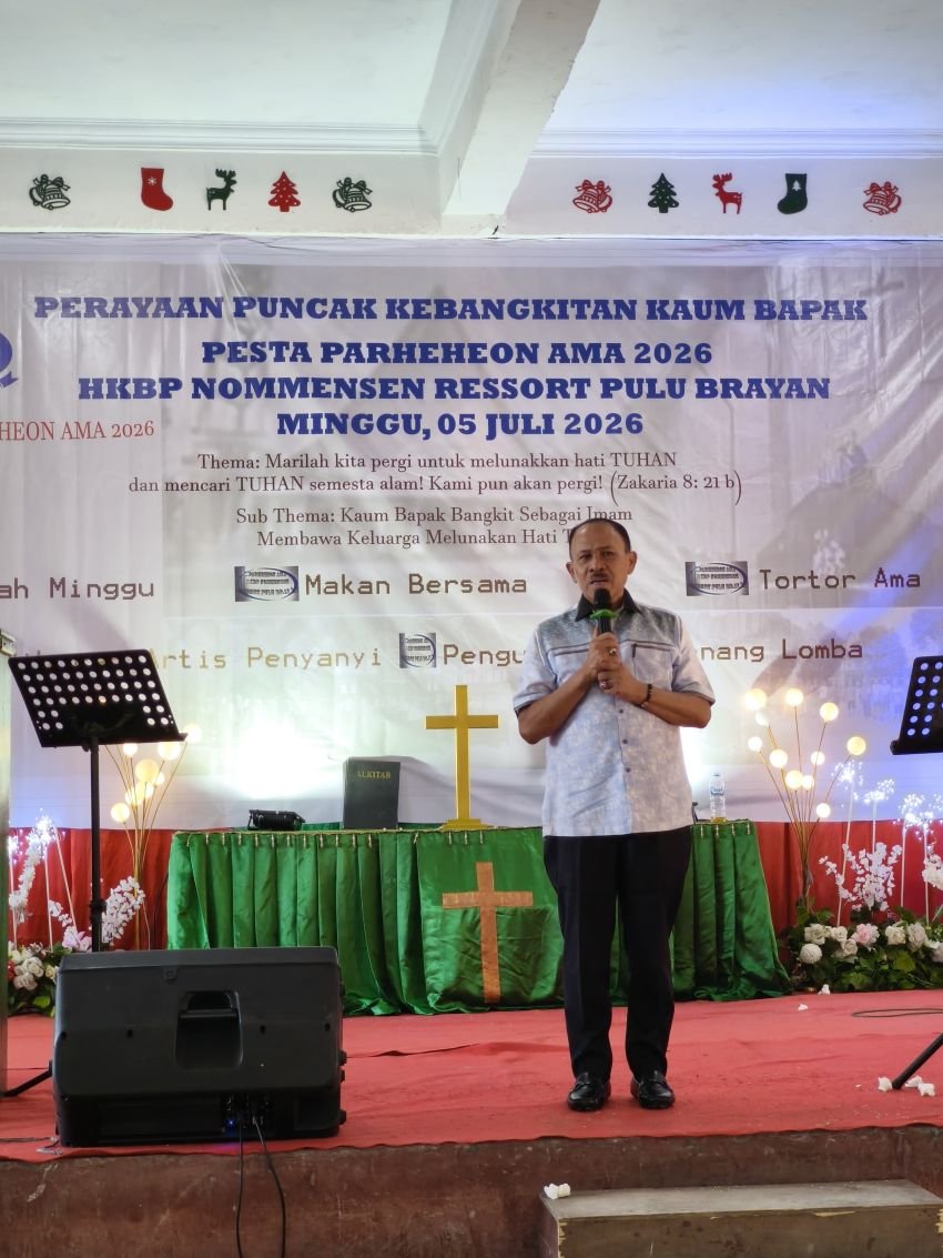 Perayaan Parheheon Ama HKBP Nommensen Pulu Brayan, Anggota DPR RI Dr. Maruli Siahaan Ajak Kaum Bapak Menjadi Teladan di Keluarga dan Masyarakat
