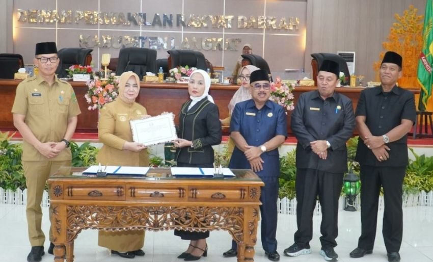 Plt. Bupati Lagkst Tiorita Tegaskan Stabilitas Pemerintahan dan Komitmen Antikorupsi