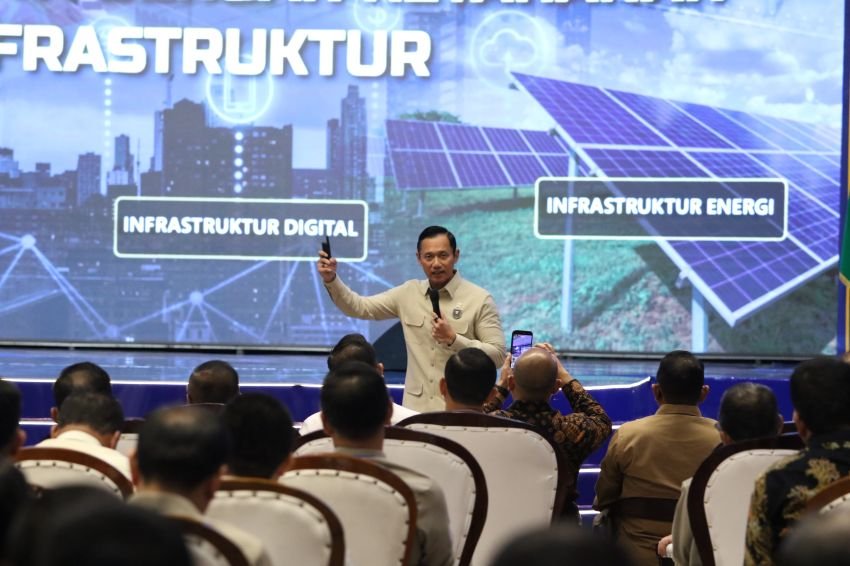 AHY Tutup Rakernas APEKSI XVIII di Medan, Tekankan Kolaborasi Bangun Kota Tangguh dan Modern